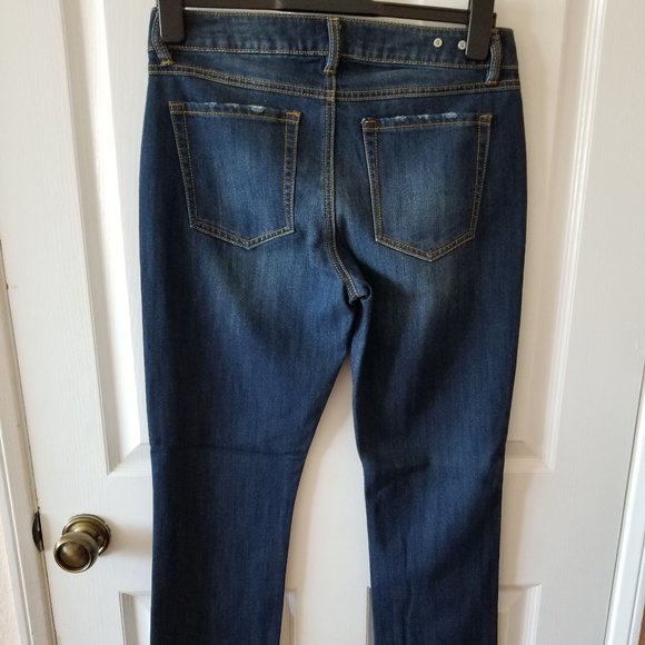 Cabi "The Straight" Jeans Size 6 - EUC - Picture 2 of 11